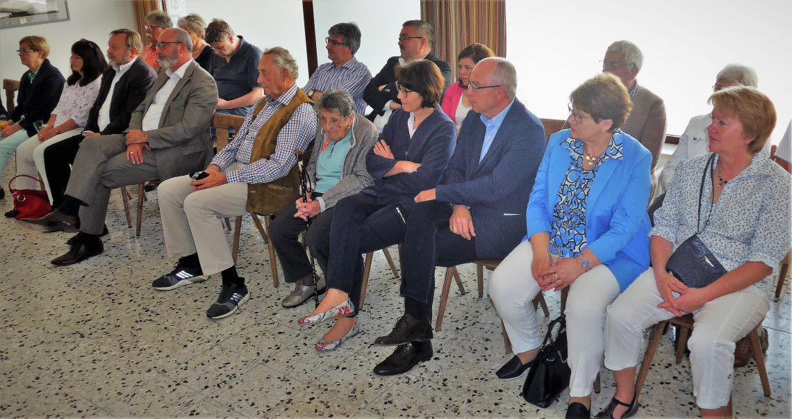 Gruppenfoto, Zuhörer der Eröffnungsrede